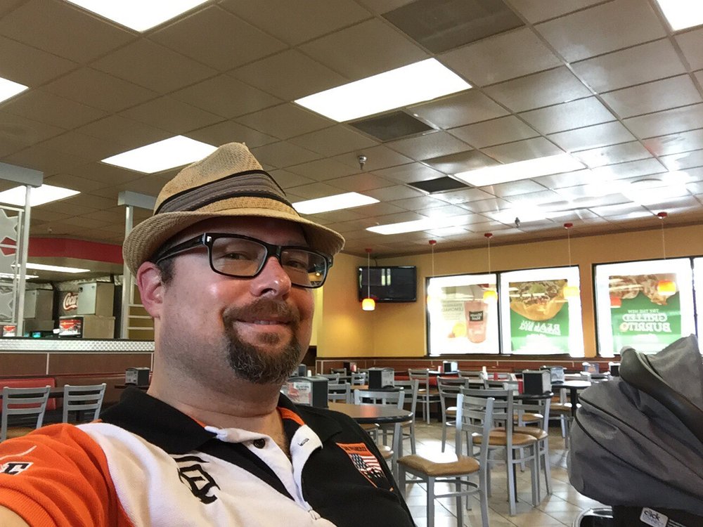 Jason Gouldon at Carls Jr - credit Yelp